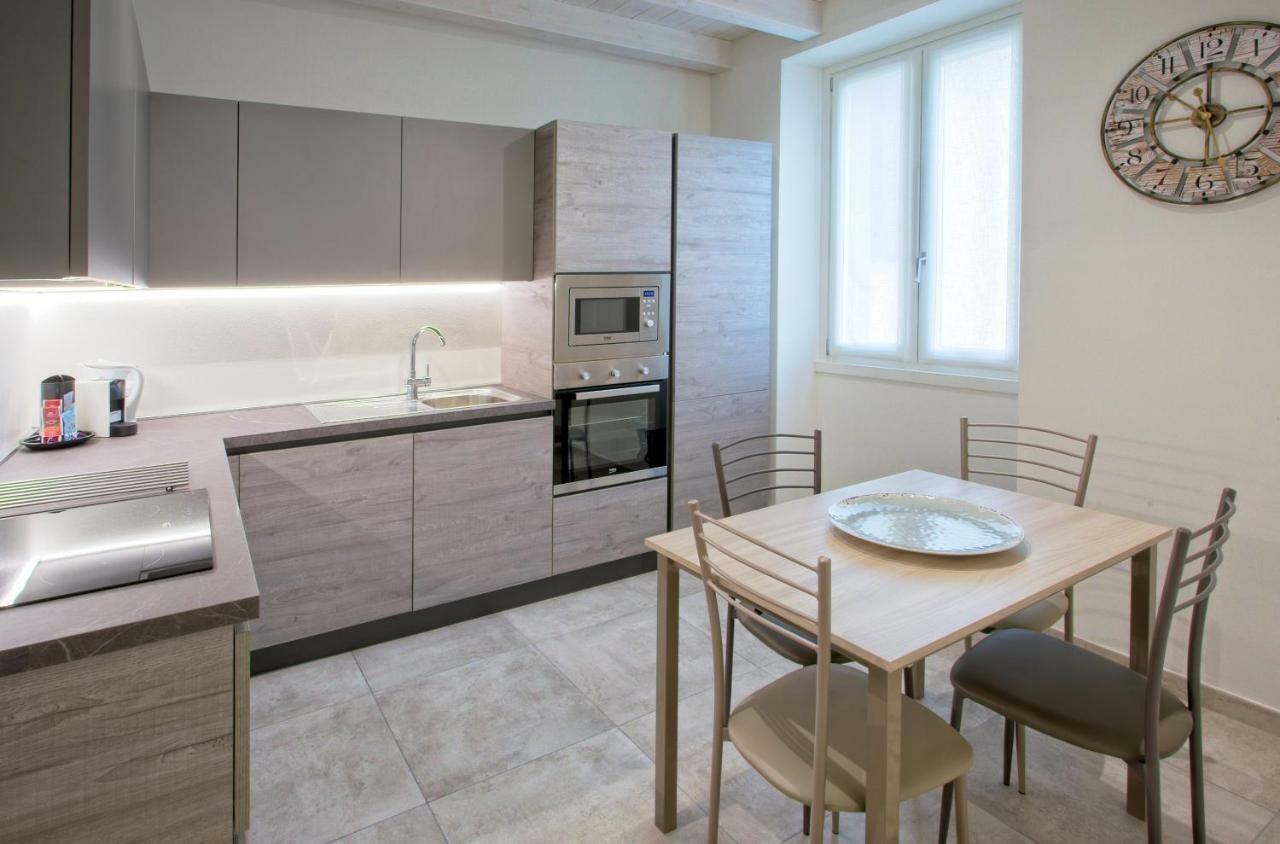 Casa Vacanze Marconi 22 Мароне Екстер'єр фото